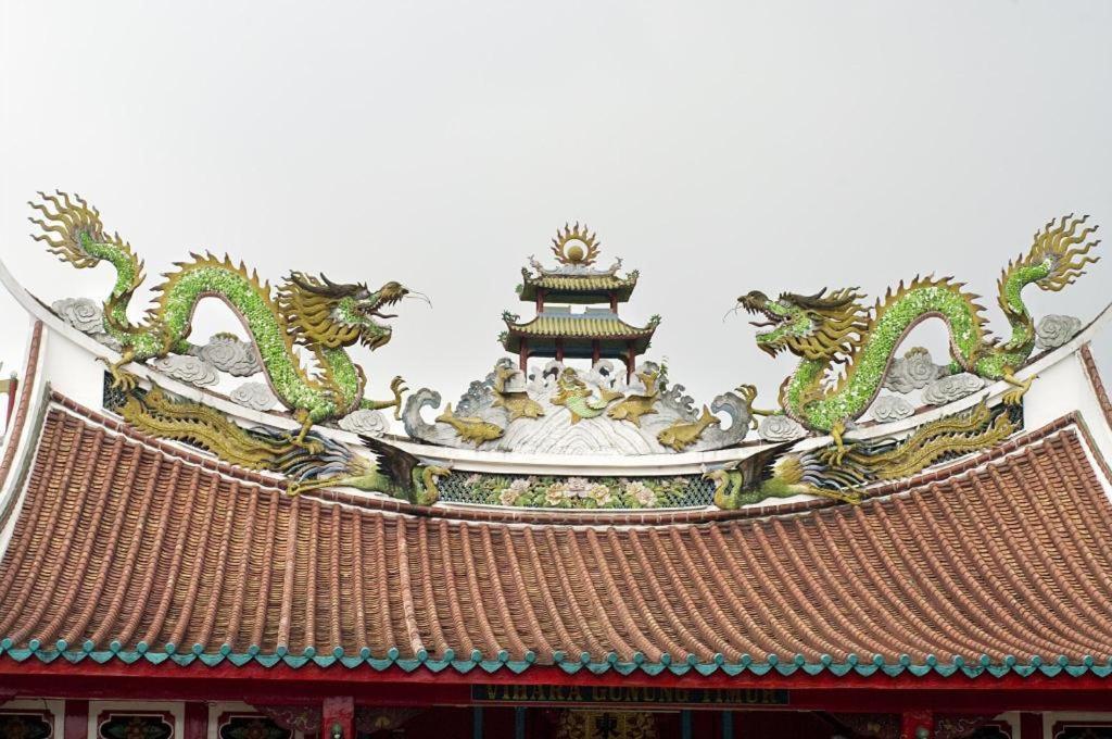 Oyo 2720 Sutomo Inn Medan Extérieur photo